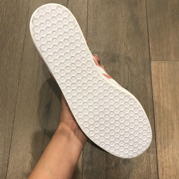 Adidas Gazelle Sneakers Women’s - Picture 5 of 6